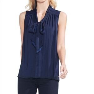 Vince Camuto tie front blouse